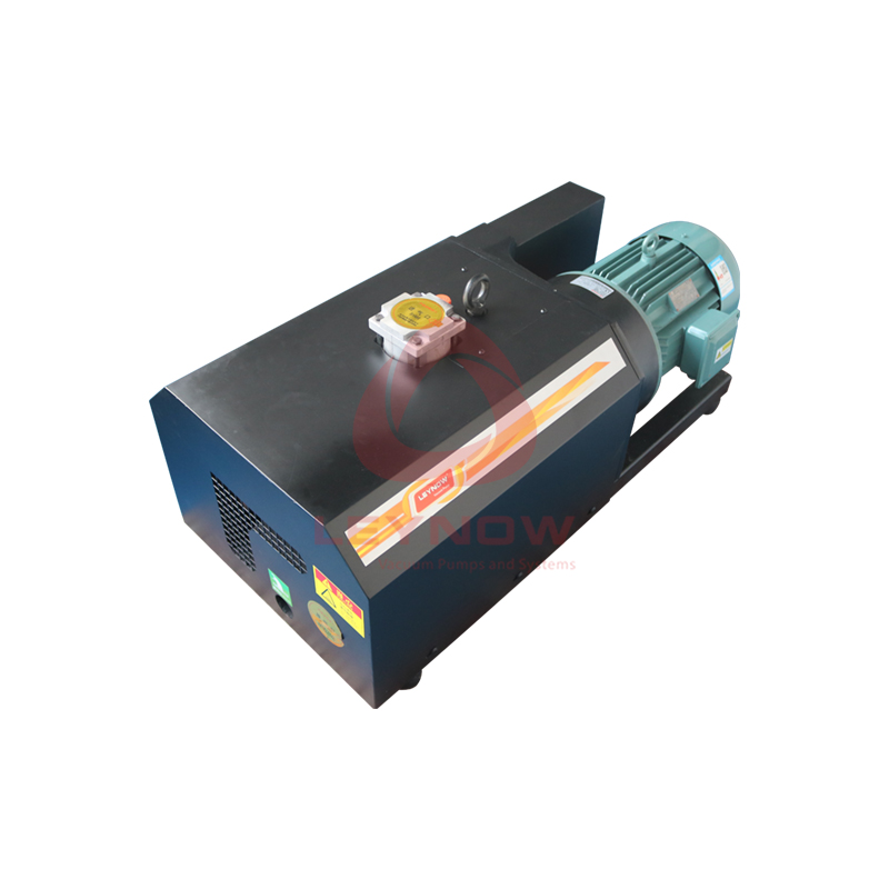 LC0360 無油爪式真空泵